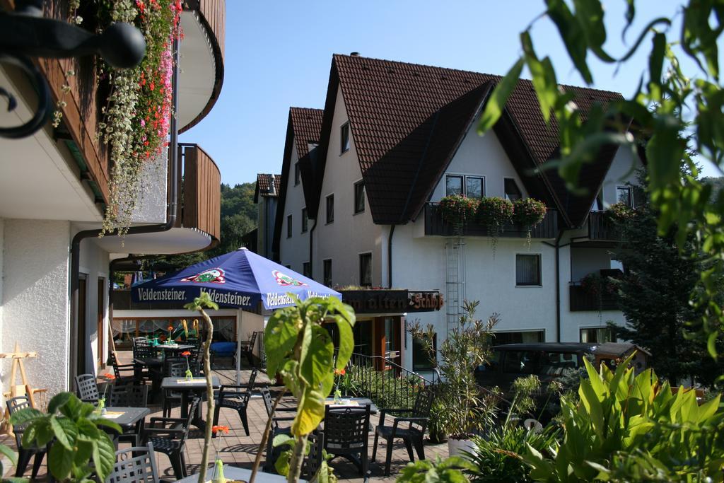 Landidyll Hotel Zum Alten Schloss Kirchensittenbach Esterno foto